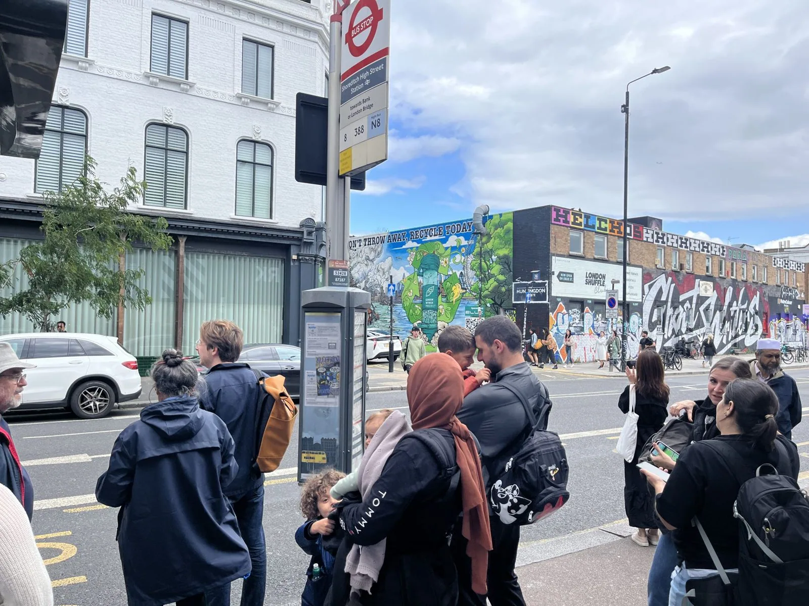 Green Wings Project Unveils Striking Graffiti in Shoreditch to Champion Used E-Cigarette Recycling