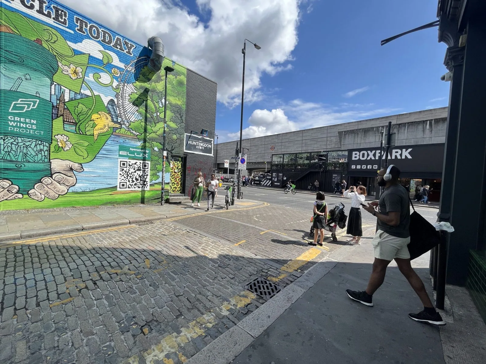 Green Wings Project Unveils Striking Graffiti in Shoreditch to Champion Used E-Cigarette Recycling